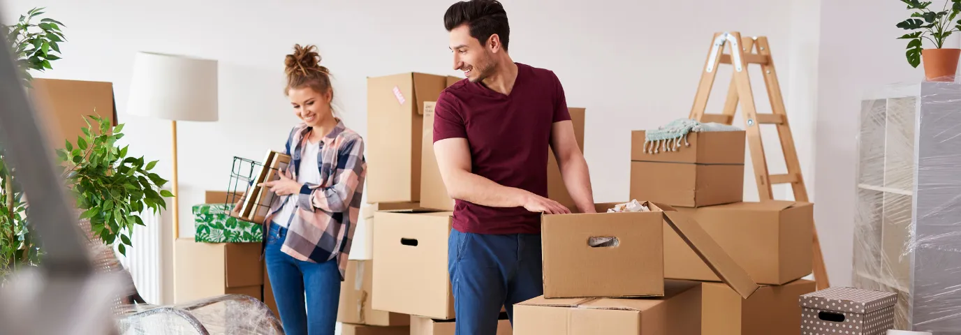 Umzugskartons richtig packen: Schritt-für-Schritt Anleitung für stressfreien Umzug