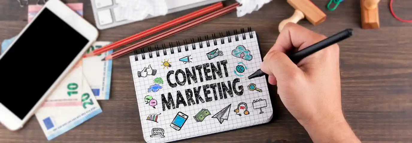 Content-Marketing Trends 2025: 7 Strategien für KI & Personalisierung
