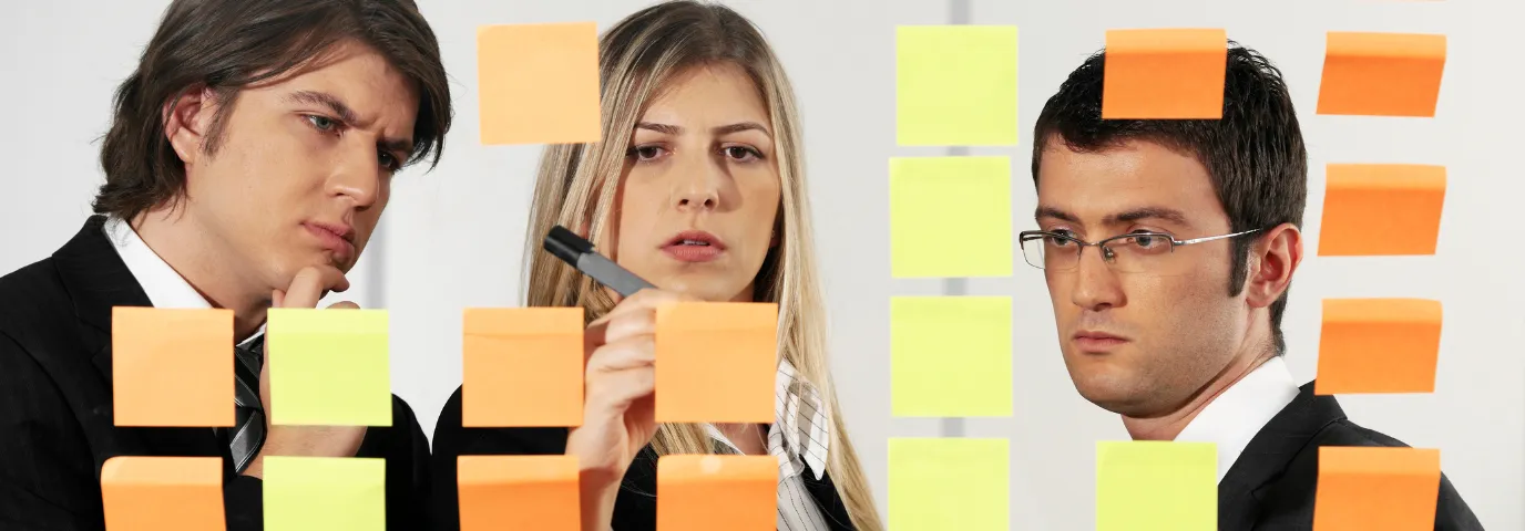 Büroorganisation für kleine Unternehmen: 7 praktische Tipps ohne Budget