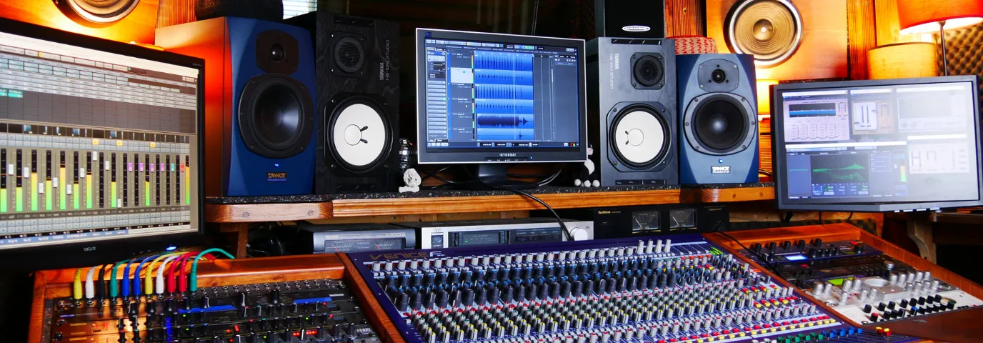 Gain Staging Studio Guide: Optimale Pegel für sauberen Mix Gain Staging Studio Guide: Optimale Pegel für sauberen Mix