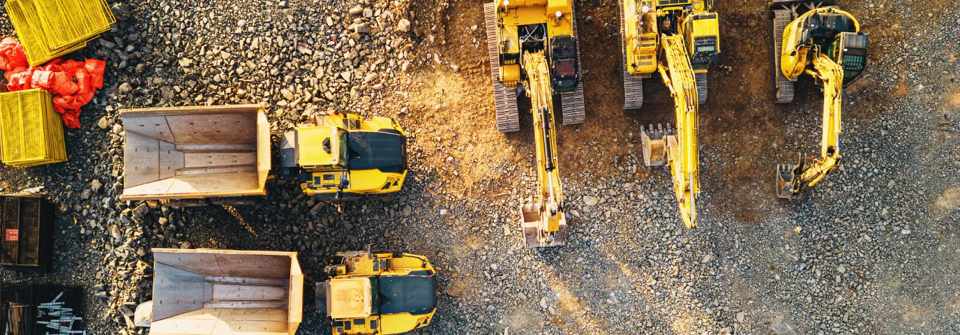 Baumaschinen mieten: Minibagger & Rüttelplatte richtig wählen Baumaschinen mieten: Minibagger & Rüttelplatte richtig wählen